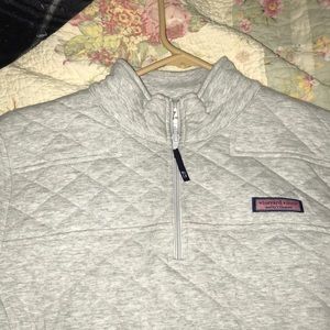 Women’s vineyard vines quilted shep shirt